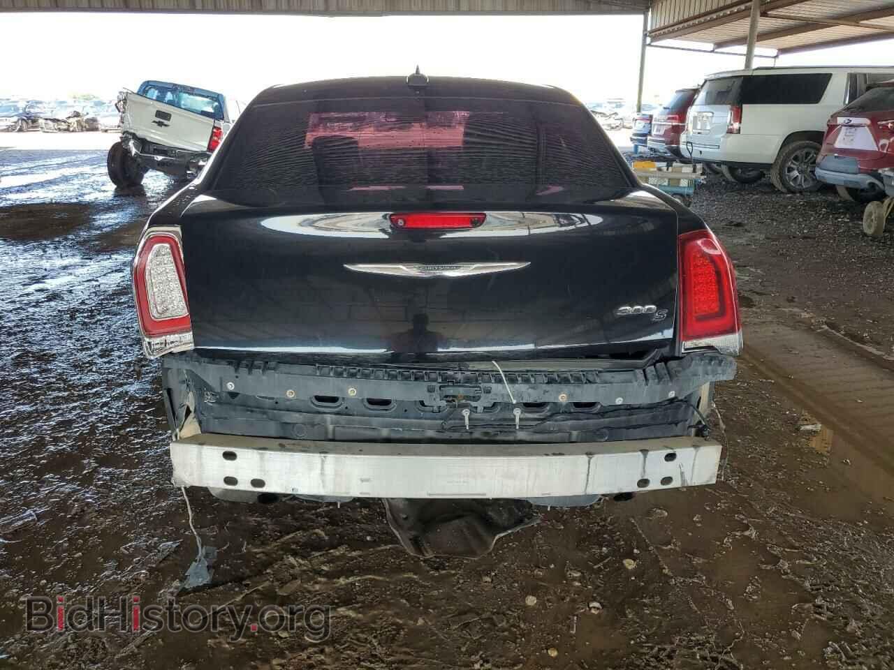 2016 CHRYSLER 300 - VIN: 2C3CCABGXGH112027 - Фото 6