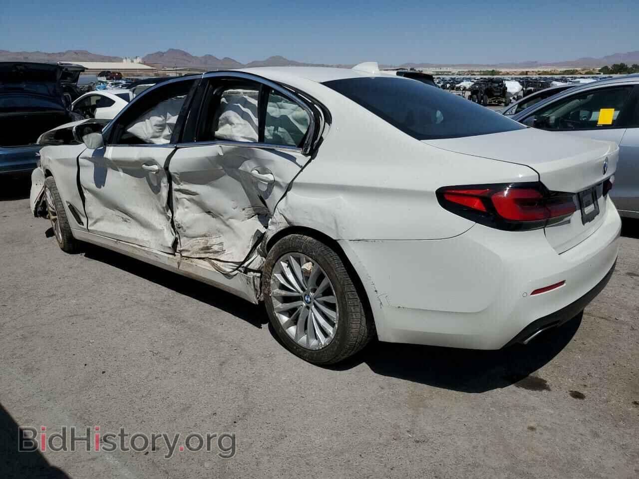 2021 BMW 5 SERIES - VIN: WBA53BH09MCF63341 - Фото 2