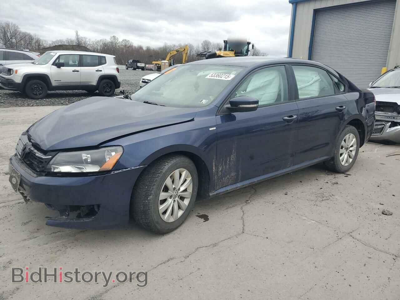 Фотография 1VWAT7A33FC003718 - VOLKSWAGEN PASSAT 2015