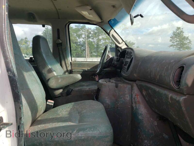 2006 Ford ECONOLINE (VIN 1FBSS31L26DB04346) — фото 5 из 10