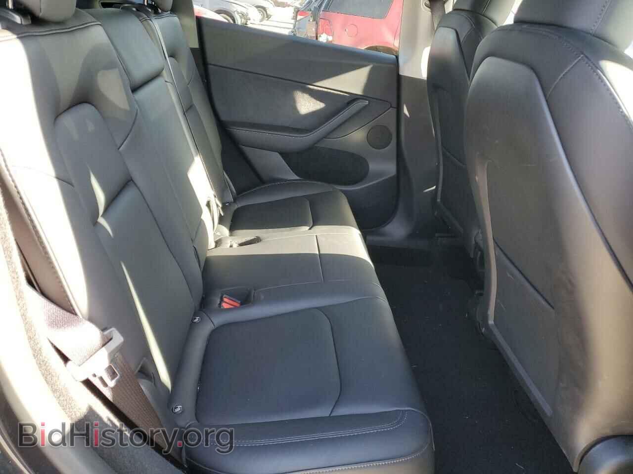 2024 TESLA MODEL Y - VIN: 7SAYGDEE3RF008802 - Photo 11