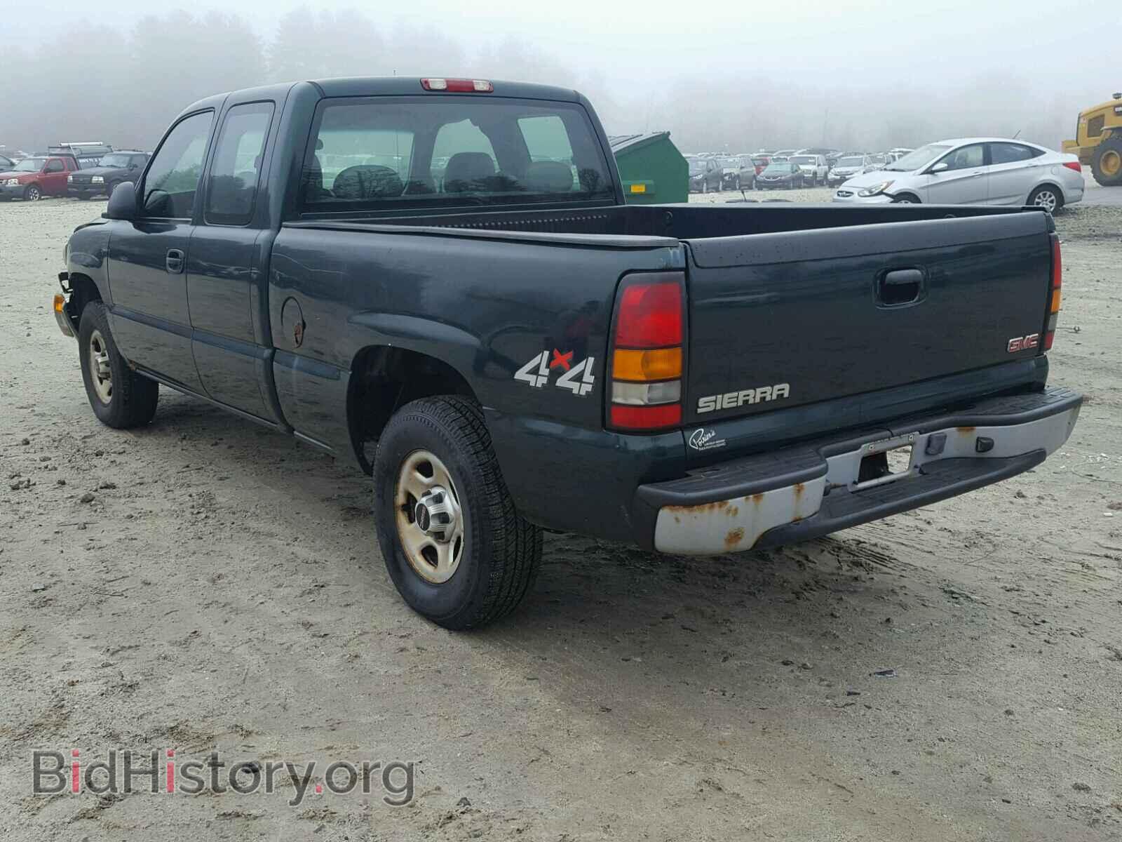 2004 GMC NEW SIERRA - VIN: 2GTEK19VX41290200 - Фото 3