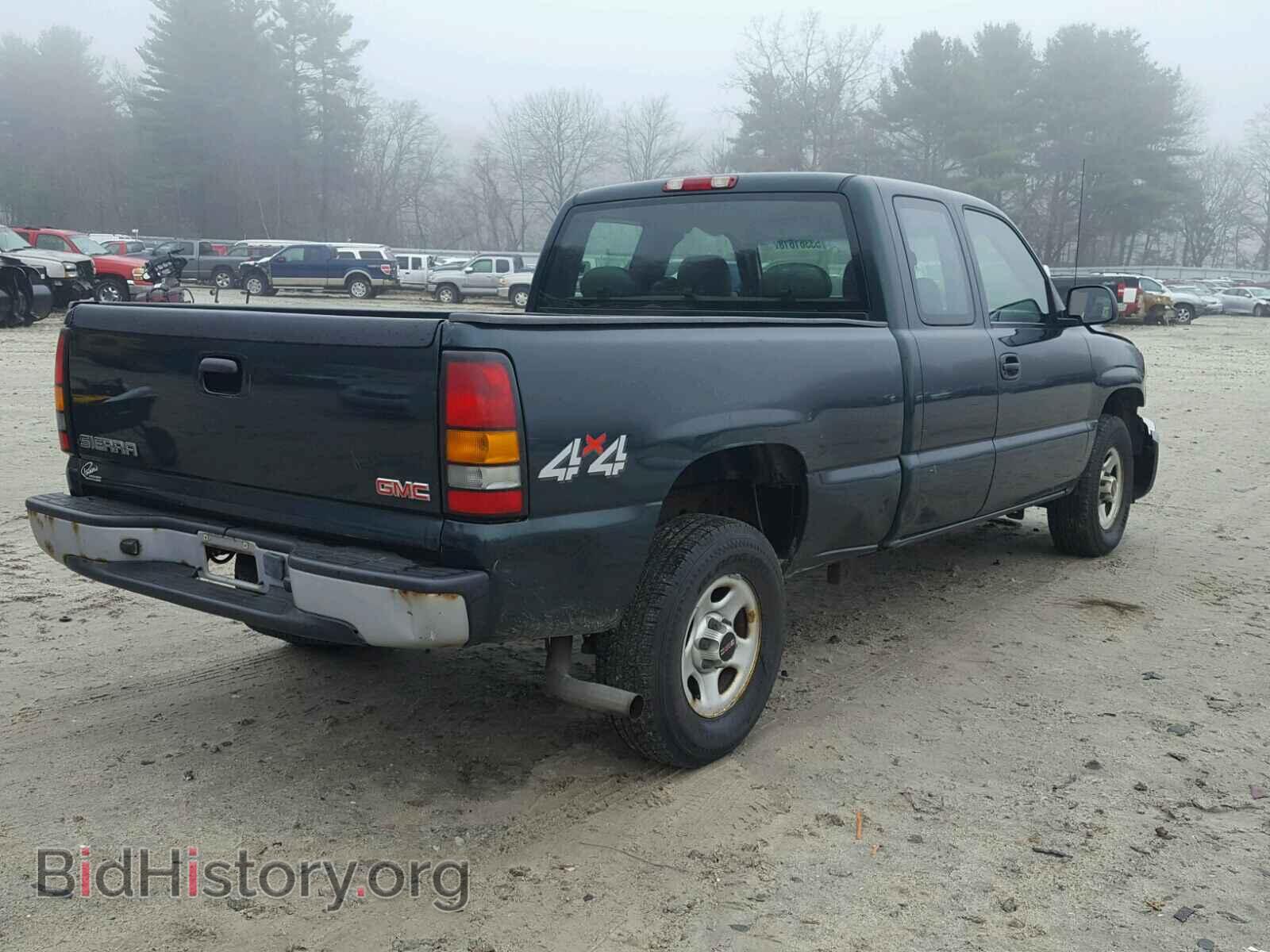2004 GMC NEW SIERRA - VIN: 2GTEK19VX41290200 - Фото 4