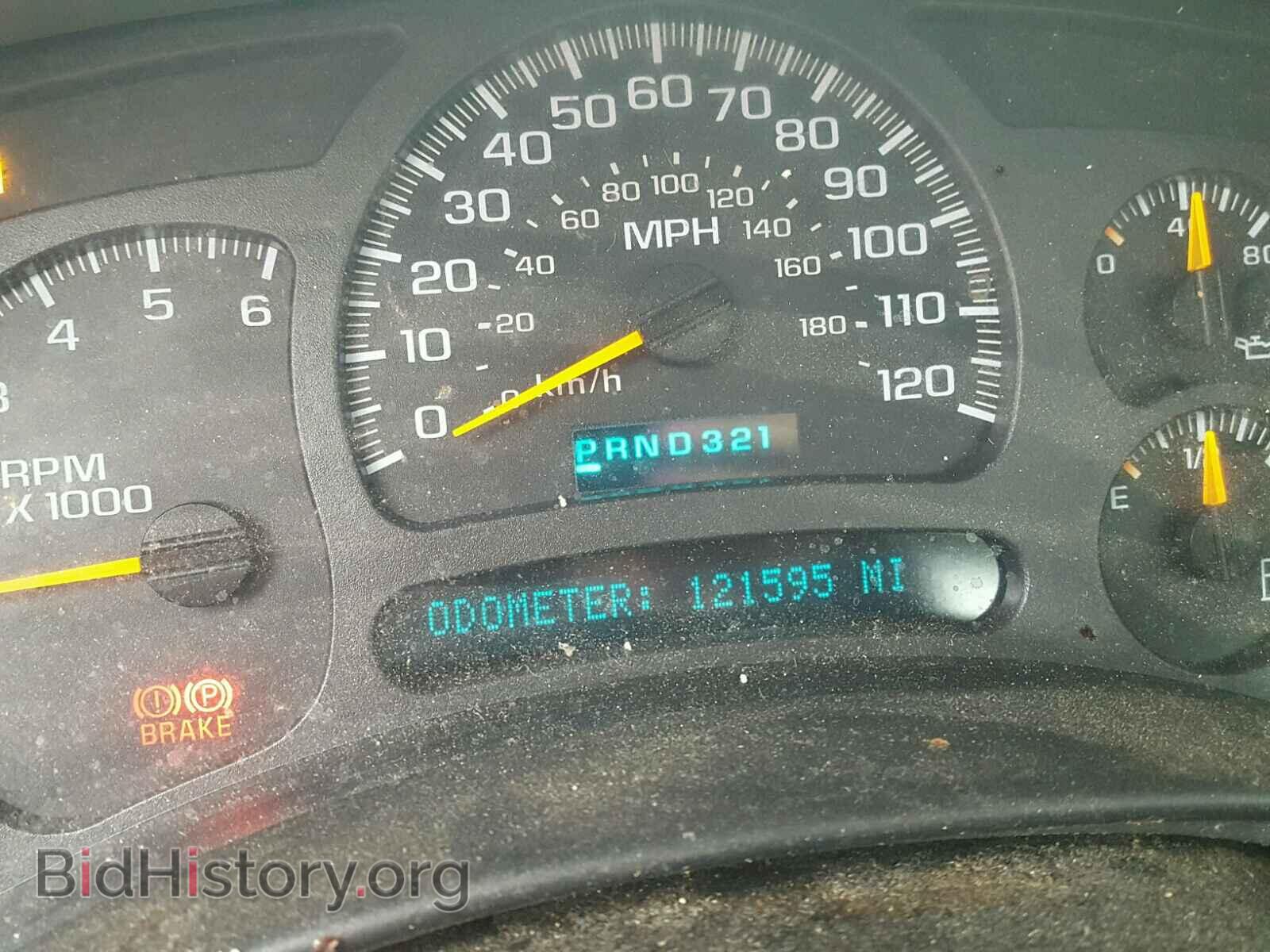 2004 GMC NEW SIERRA - VIN: 2GTEK19VX41290200 - Фото 8
