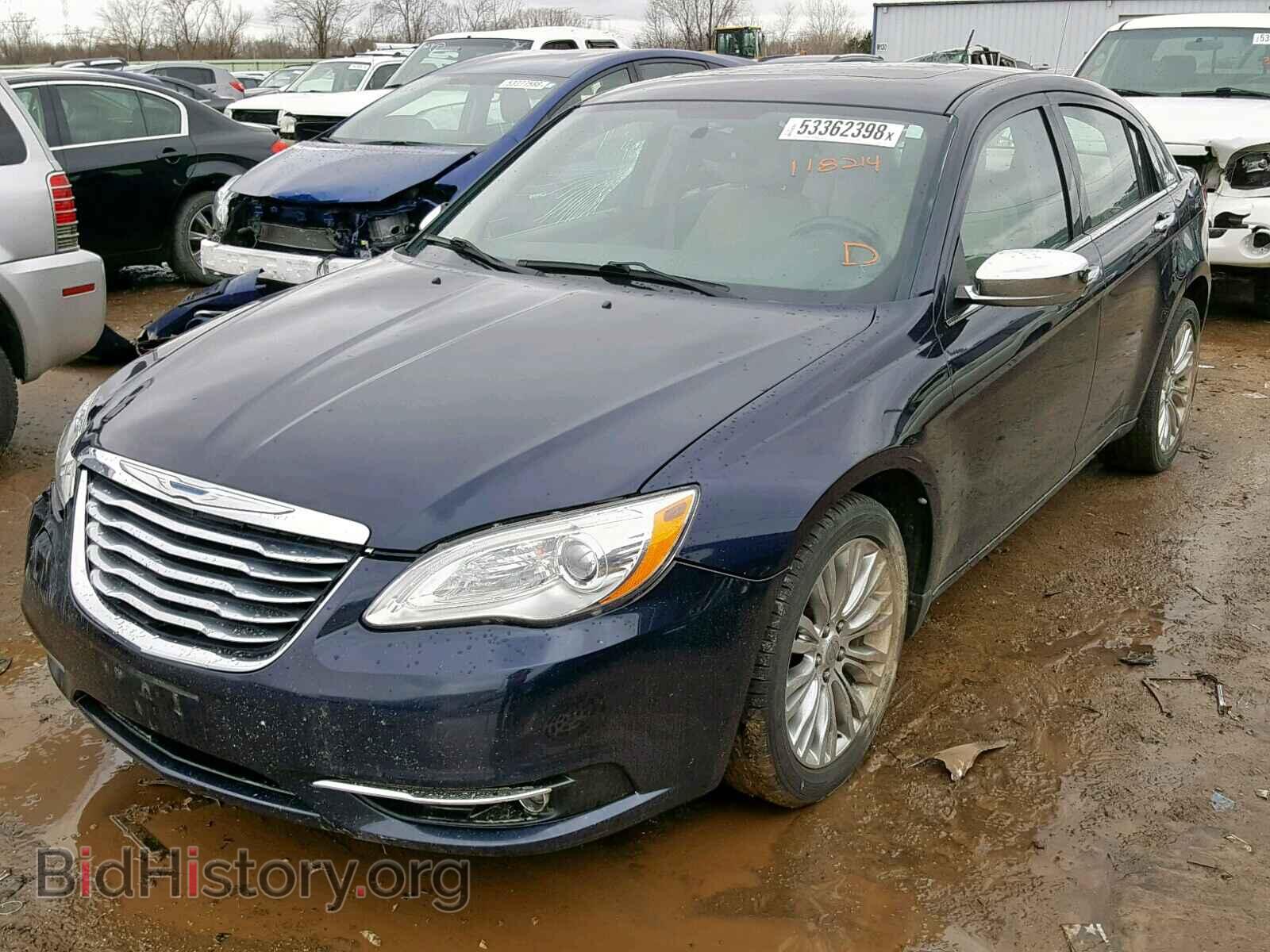 2012 CHRYSLER 200 - VIN: 1C3CCBCG6CN116873 - Фото 2