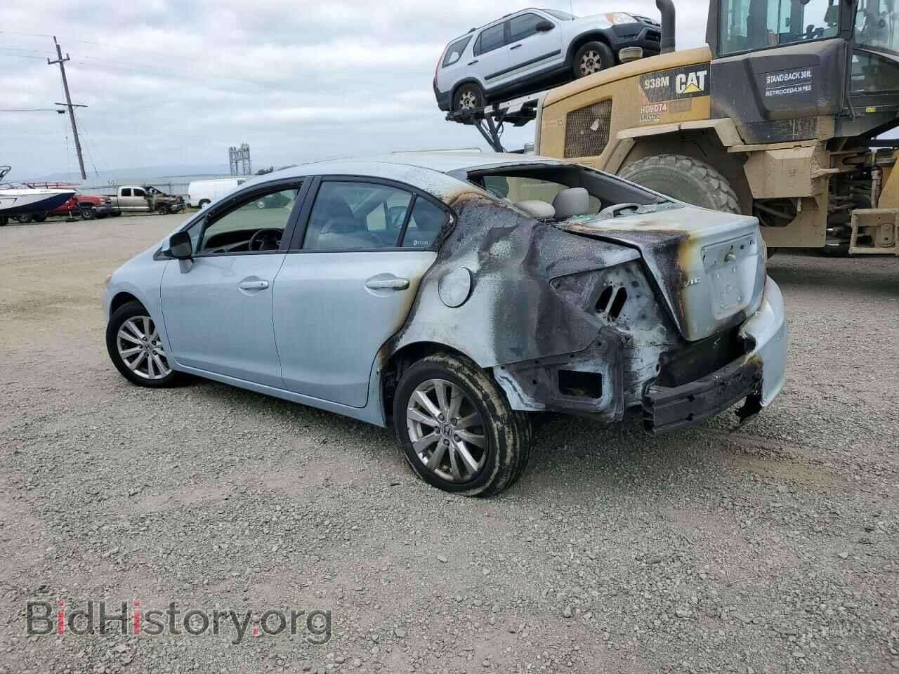 2012 HONDA CIVIC - VIN: 2HGFB2F86CH579963 - Фото 2
