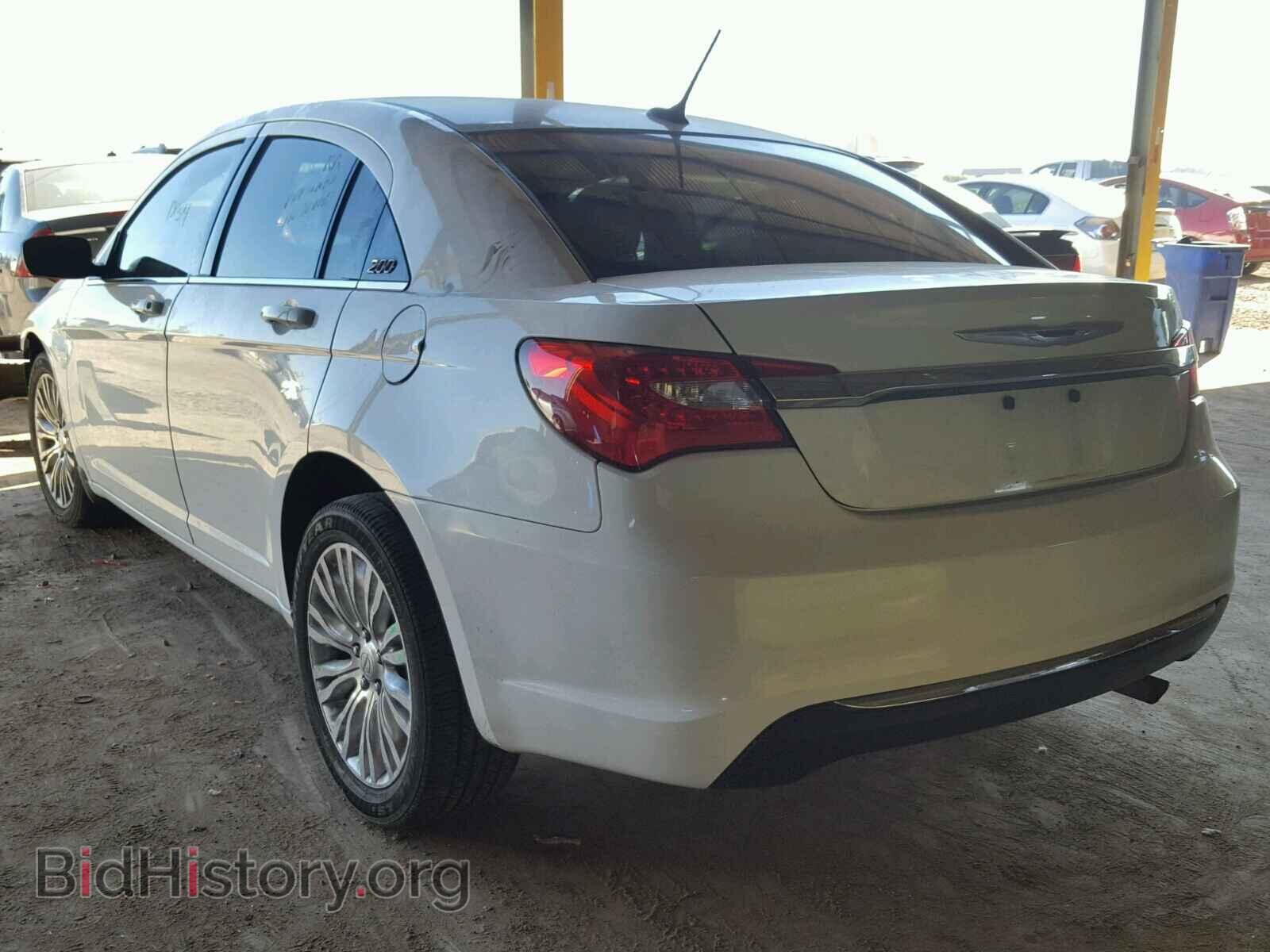 2013 CHRYSLER 200 - VIN: 1C3CCBAB3DN670820 - Фото 3