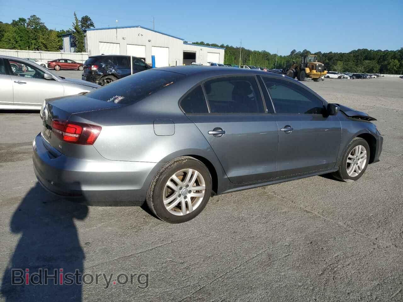 2018 VOLKSWAGEN JETTA - VIN: 3VW2B7AJ0JM258324 - Фото 3