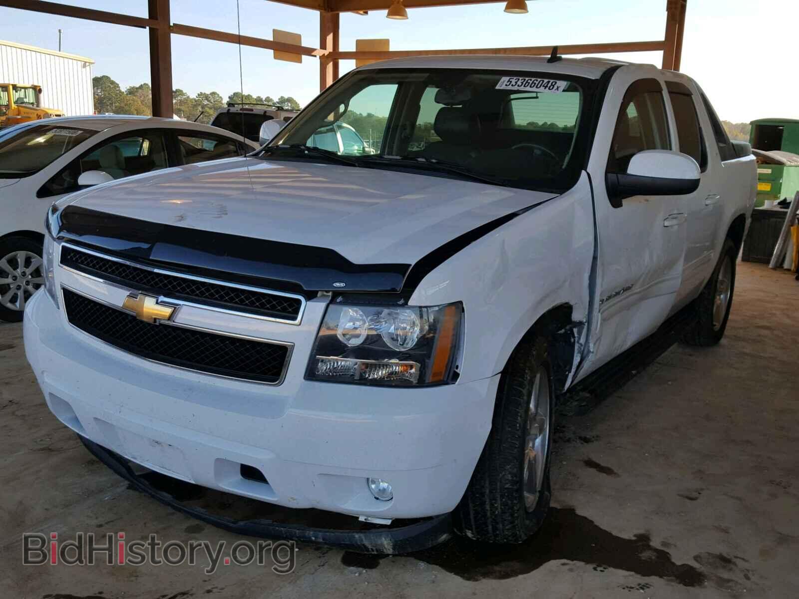 2010 CHEVROLET AVALANCHE - VIN: 3GNNCFE00AG209929 - Фото 2