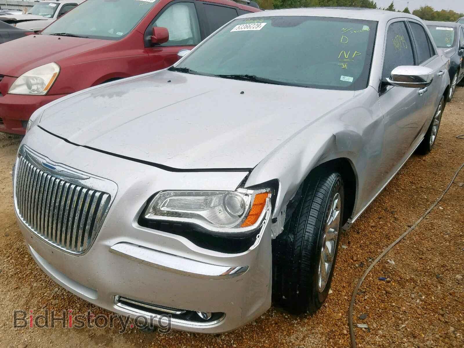 2012 CHRYSLER 300 - VIN: 2C3CCACG2CH113360 - Фото 2