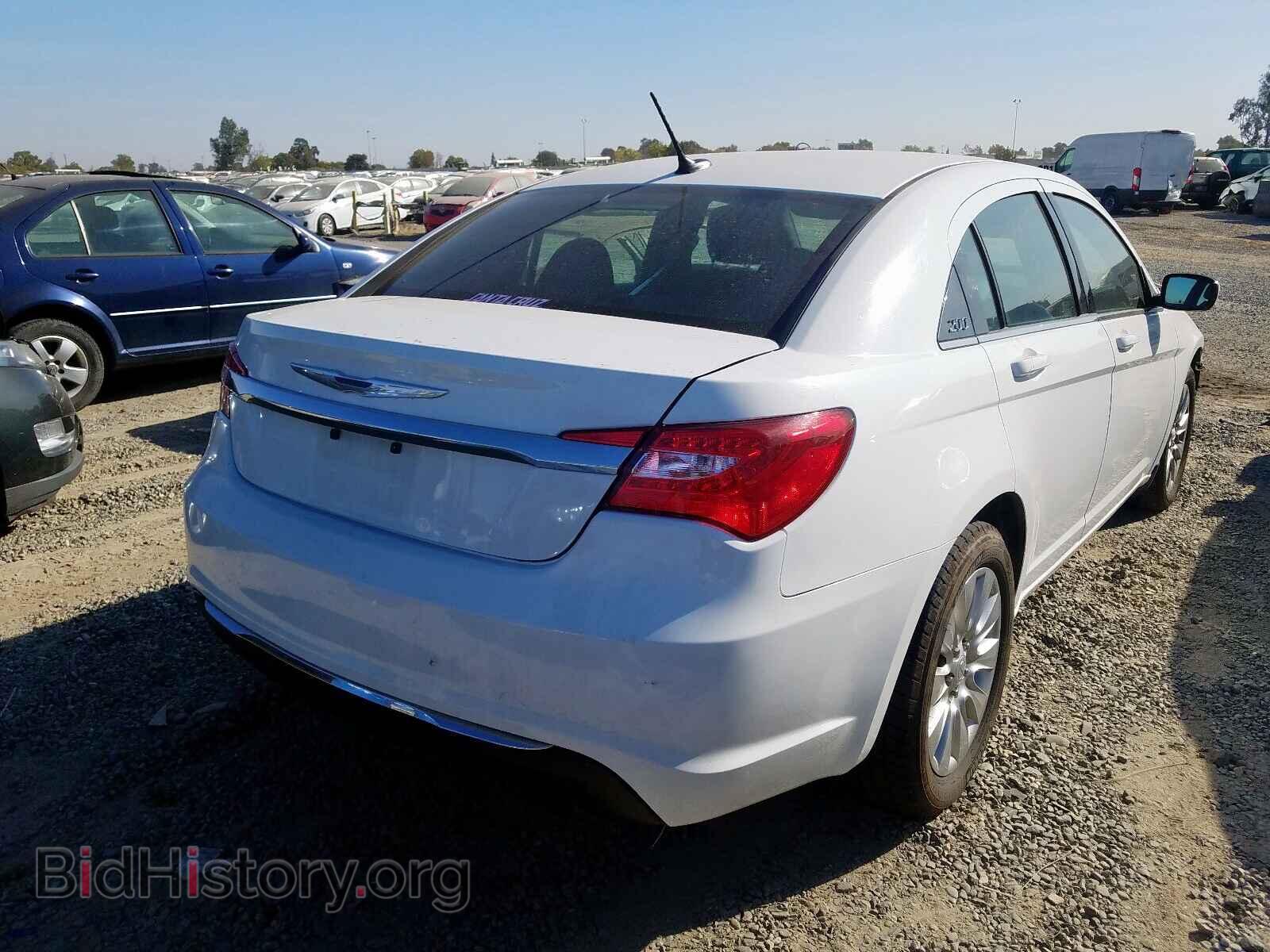 2013 CHRYSLER 200 - VIN: 1C3CCBAB6DN647273 - Фото 4