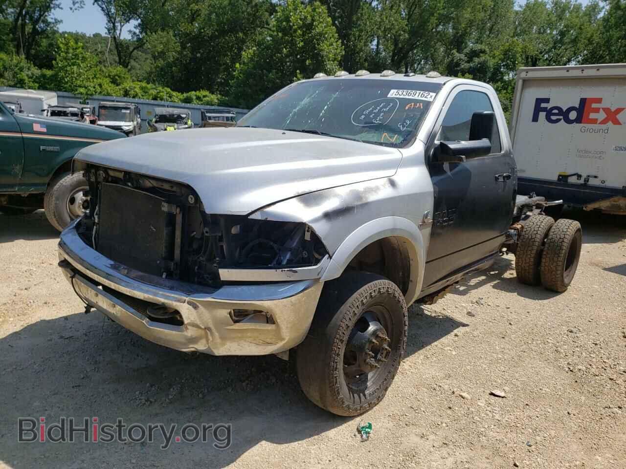 2016 RAM 3500 - VIN: 3C7WRTAL0GG146238 - Photo 2