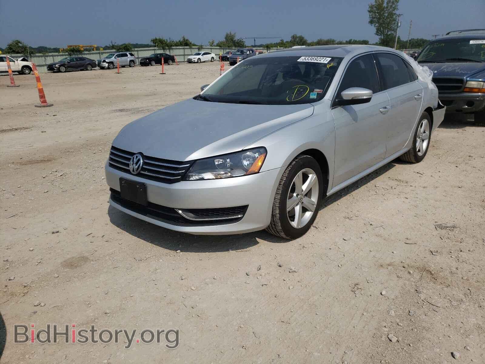 2013 VOLKSWAGEN PASSAT - VIN: 1VWBH7A33DC027603 - Фото 2