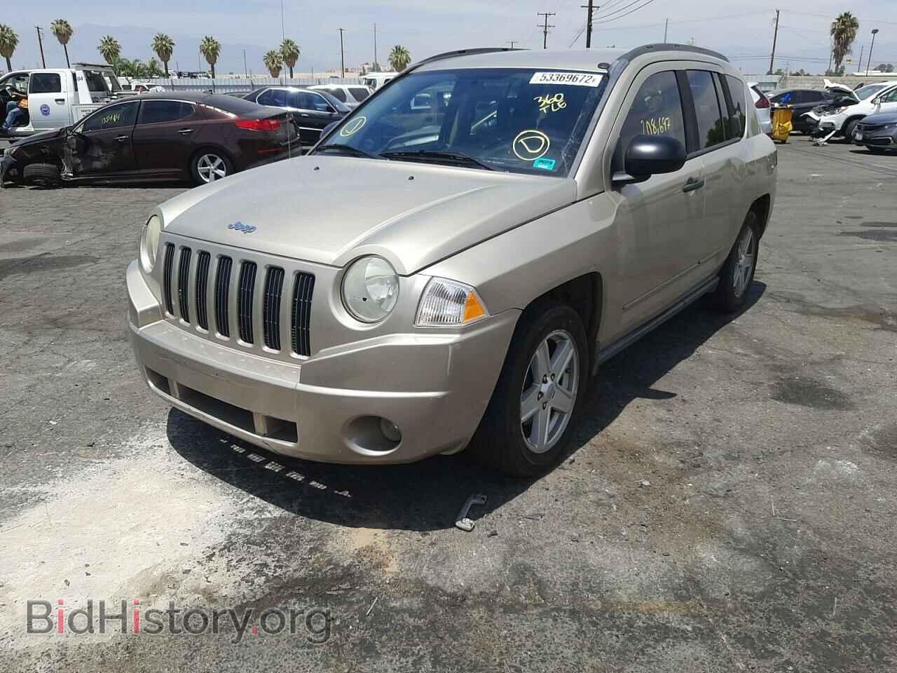 2009 JEEP COMPASS - VIN: 1J4FT47B29D137652 - Фото 2