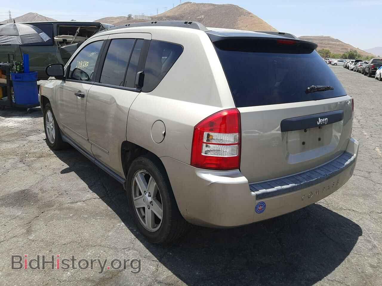 2009 JEEP COMPASS - VIN: 1J4FT47B29D137652 - Фото 3