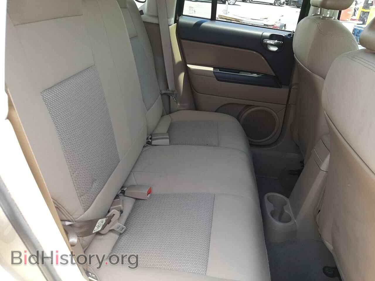 2009 JEEP COMPASS - VIN: 1J4FT47B29D137652 - Фото 6