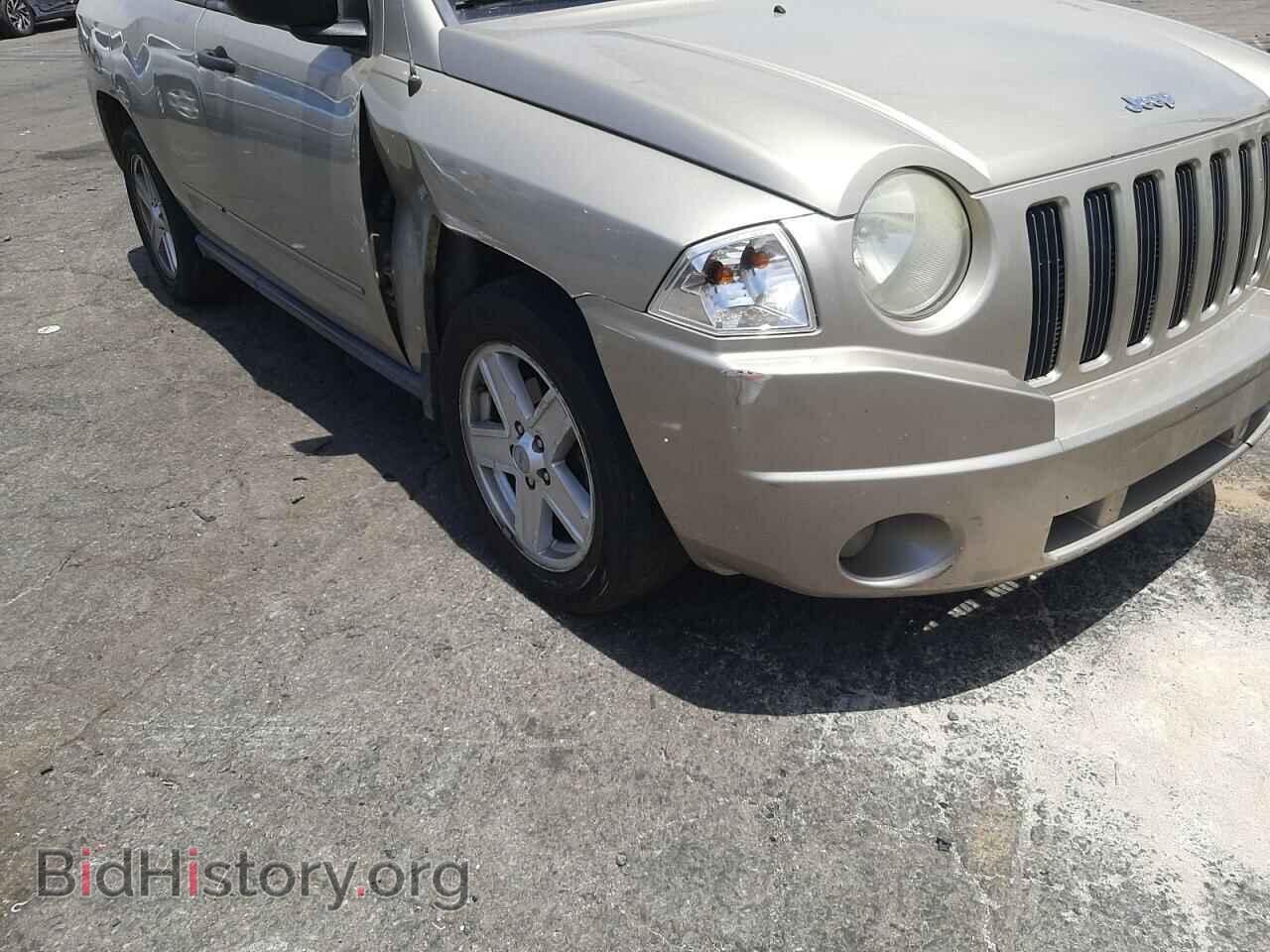 2009 JEEP COMPASS - VIN: 1J4FT47B29D137652 - Фото 9