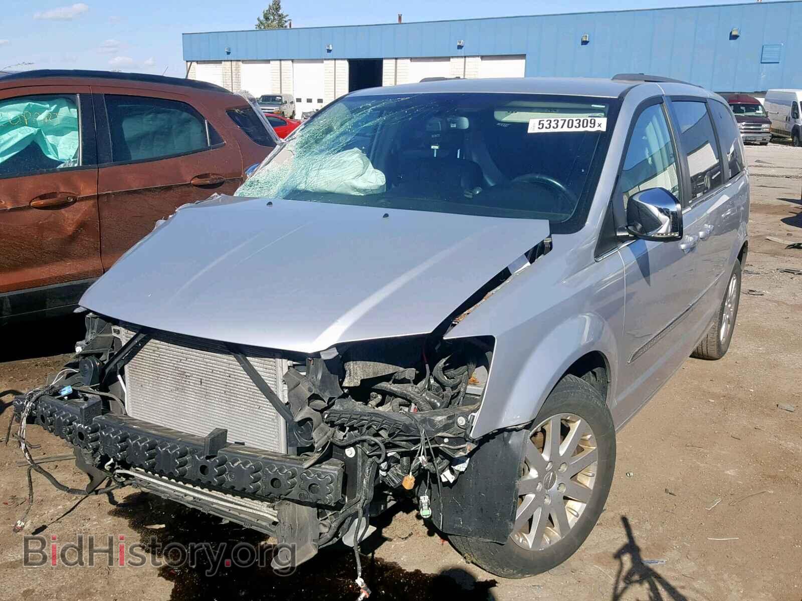 2011 CHRYSLER TOWN & COU - VIN: 2A4RR8DG5BR758311 - Фото 2