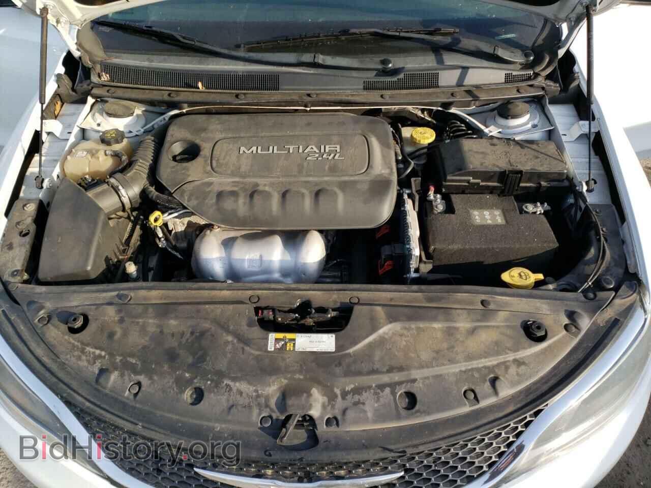 2016 CHRYSLER 200 - VIN: 1C3CCCAB9GN126879 - Фото 11