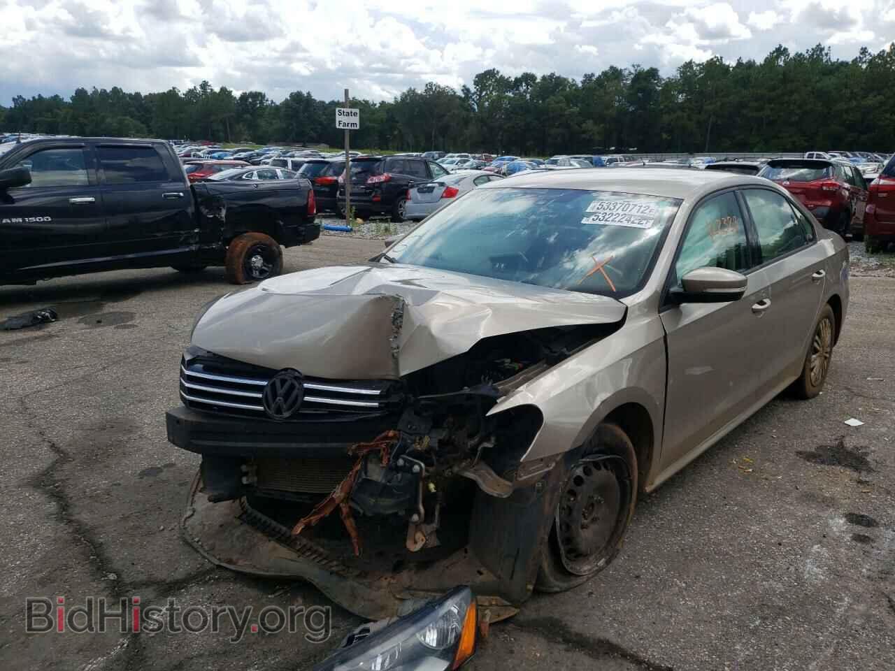 2015 VOLKSWAGEN PASSAT - VIN: 1VWAS7A32FC038110 - Фото 2