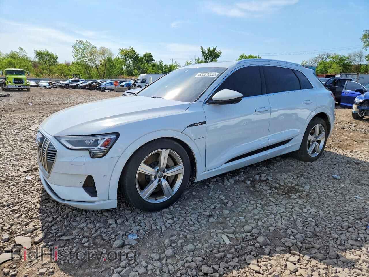 Фотография WA1LAAGE6KB023723 - AUDI E-TRON 2019