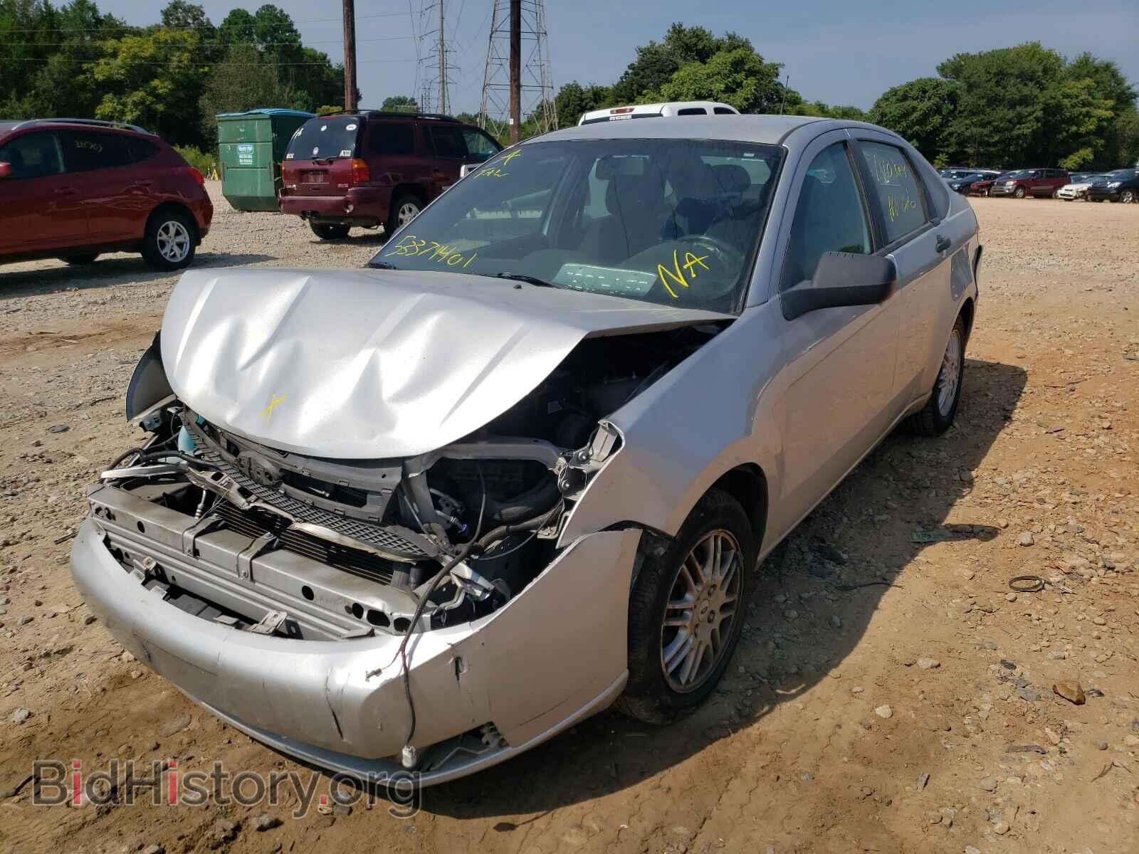 2011 FORD FOCUS - VIN: 1FAHP3FN1BW141314 - Фото 2