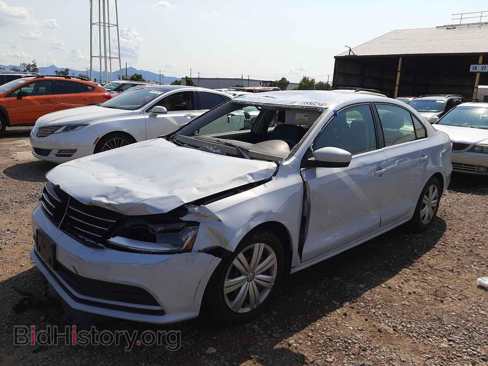 2017 VOLKSWAGEN JETTA - VIN: 3VW2B7AJ0HM393619 - Фото 2