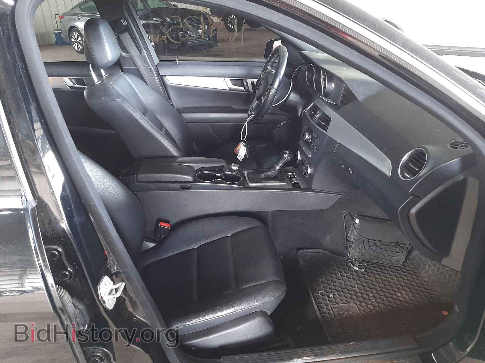 2013 MERCEDES-BENZ C-CLASS - VIN: WDDGF4HB4DA788913 - Фото 5