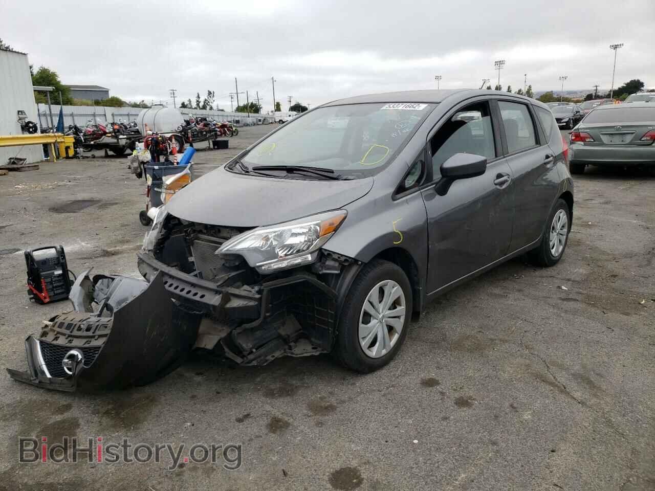 2018 NISSAN VERSA - VIN: 3N1CE2CP9JL361334 - Фото 2