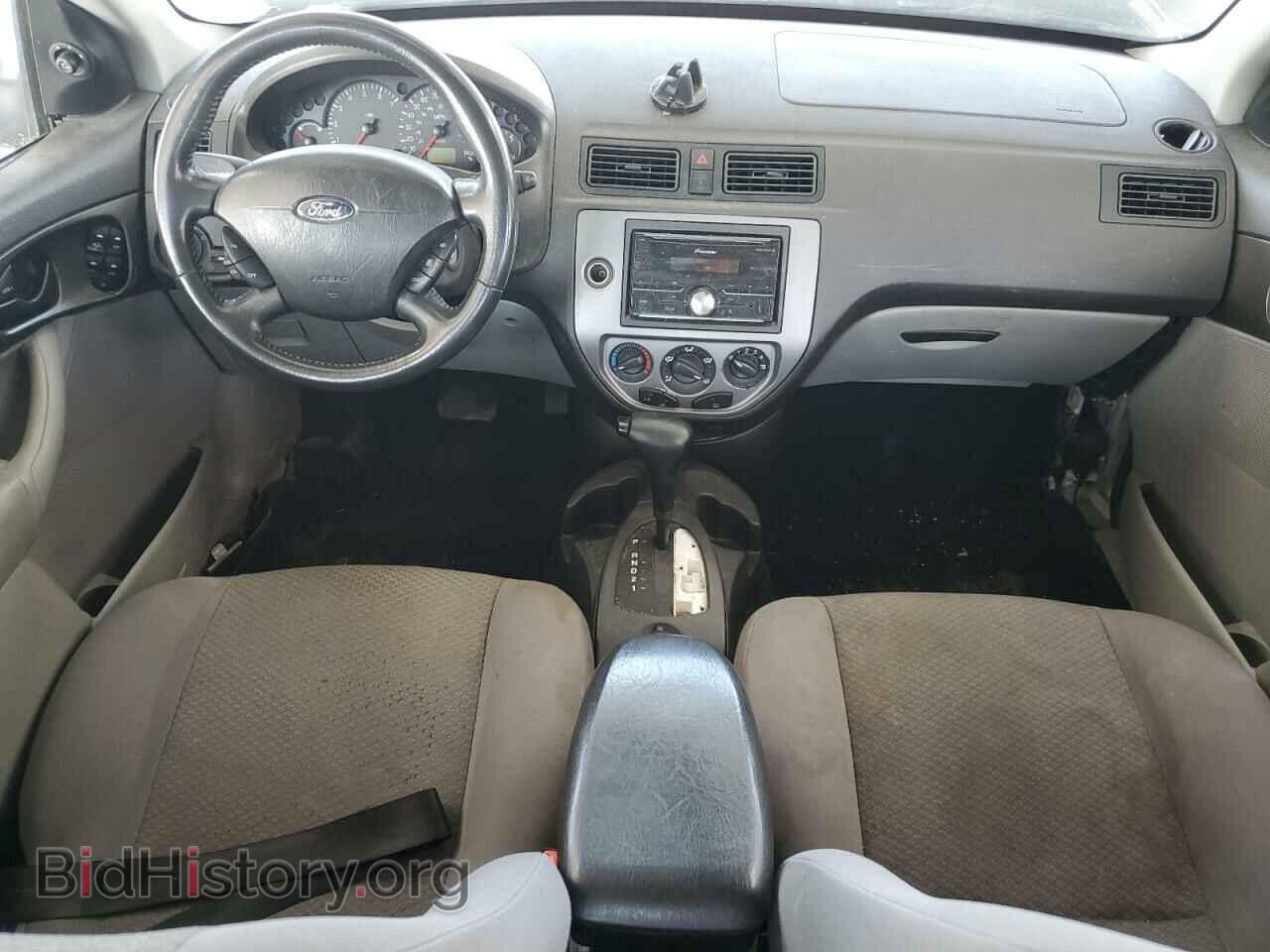 2006 FORD FOCUS - VIN: 1FAFP37N26W161180 - Фото 8