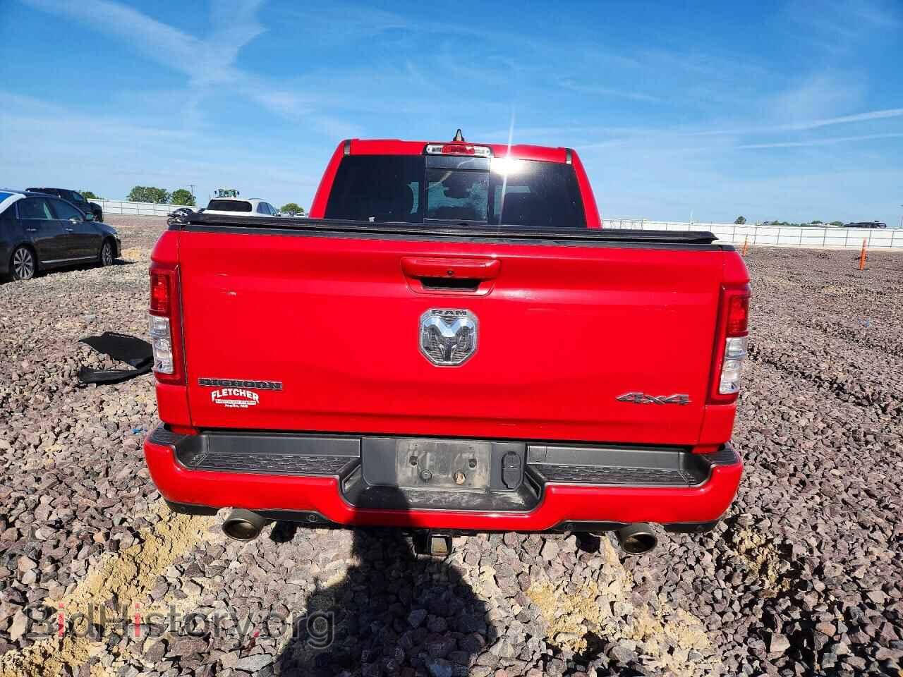 2020 RAM 1500 - VIN: 1C6SRFFT5LN110348 - Фото 6