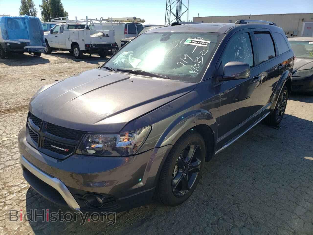 2020 DODGE JOURNEY - VIN: 3C4PDCGB9LT270217 - Фото 2