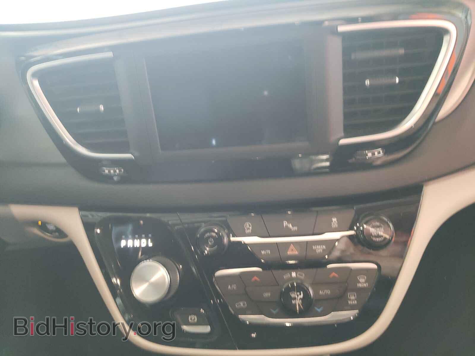 2020 CHRYSLER PACIFICA - VIN: 2C4RC1BG9LR104933 - Фото 9