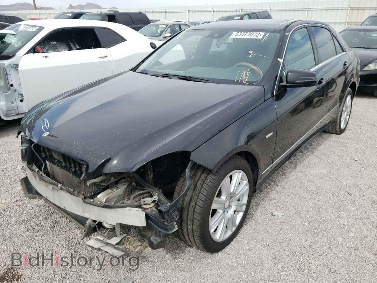 2012 MERCEDES-BENZ E-CLASS - VIN: WDDHF5KB8CA585086 - Фото 2