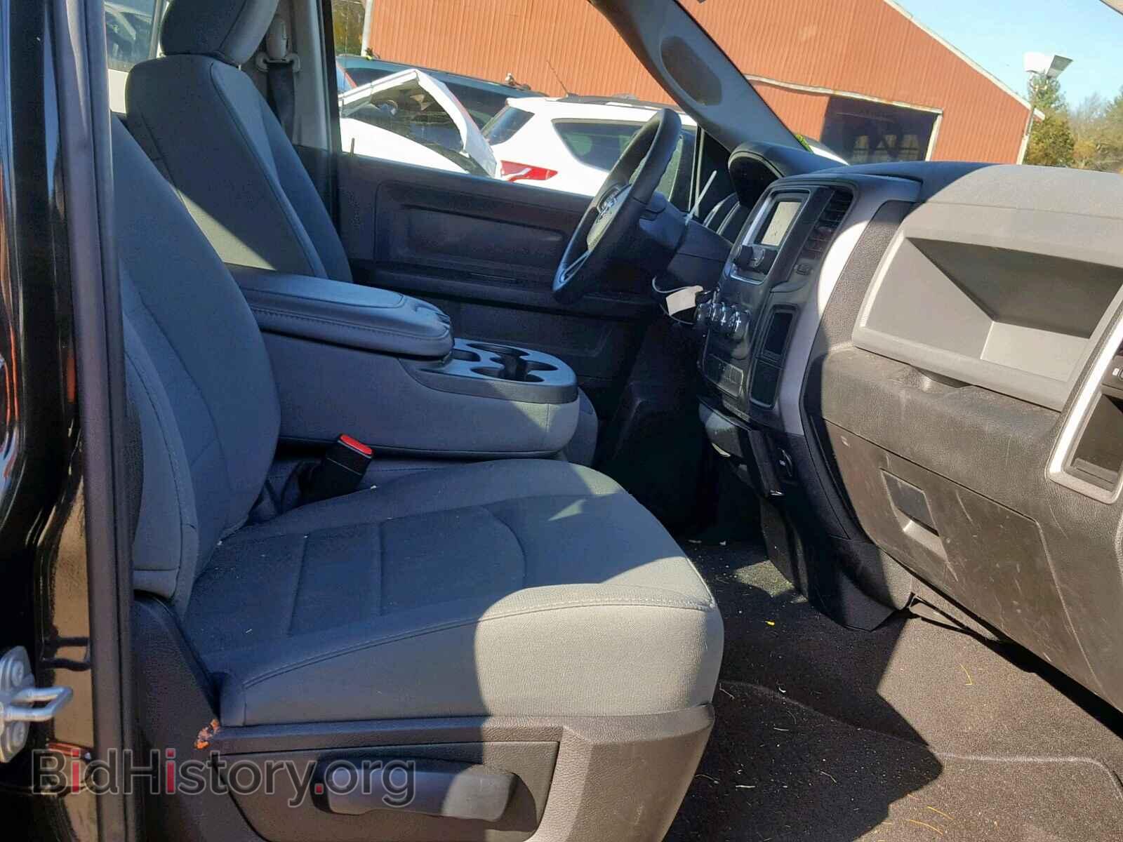 2017 RAM 1500 ST - VIN: 1C6RR7FG6HS618098 - Фото 5