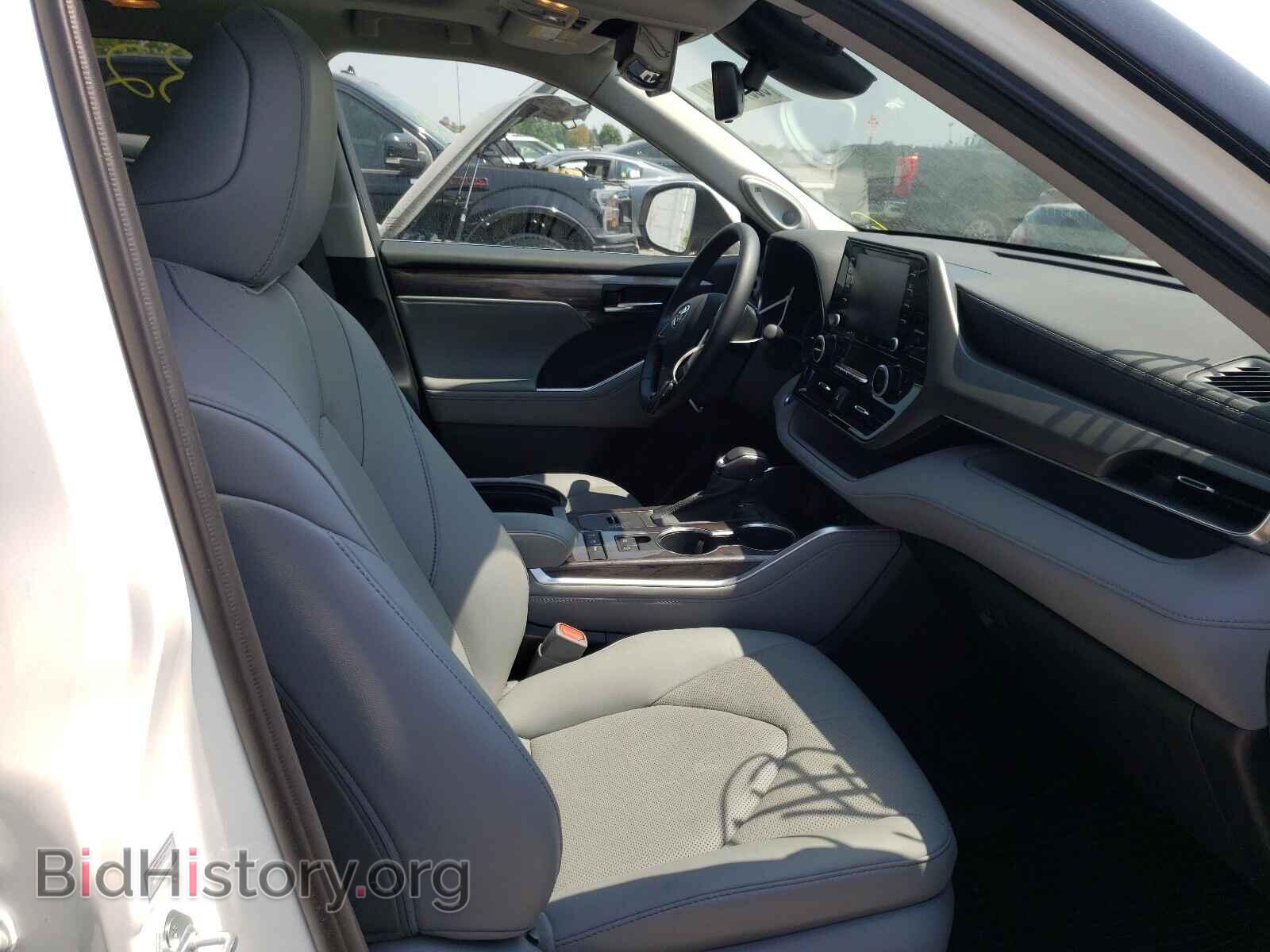 2021 TOYOTA HIGHLANDER - VIN: 5TDDBRCH8MS032344 - Photo 5