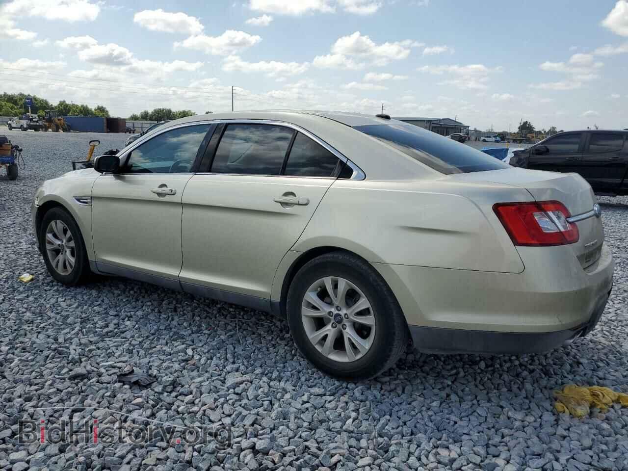 2010 FORD TAURUS - VIN: 1FAHP2EW8AG149651 - Фото 2