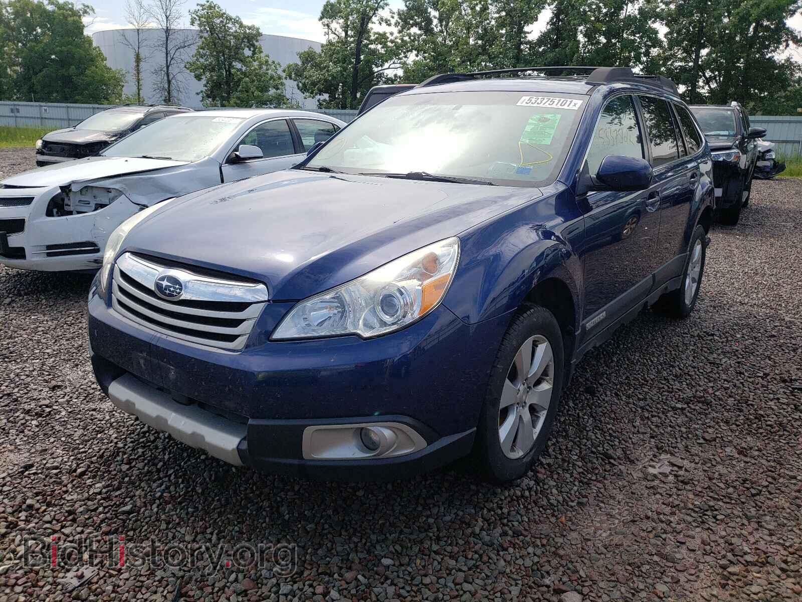 2011 SUBARU OUTBACK - VIN: 4S4BRBLC6B3354411 - Фото 2