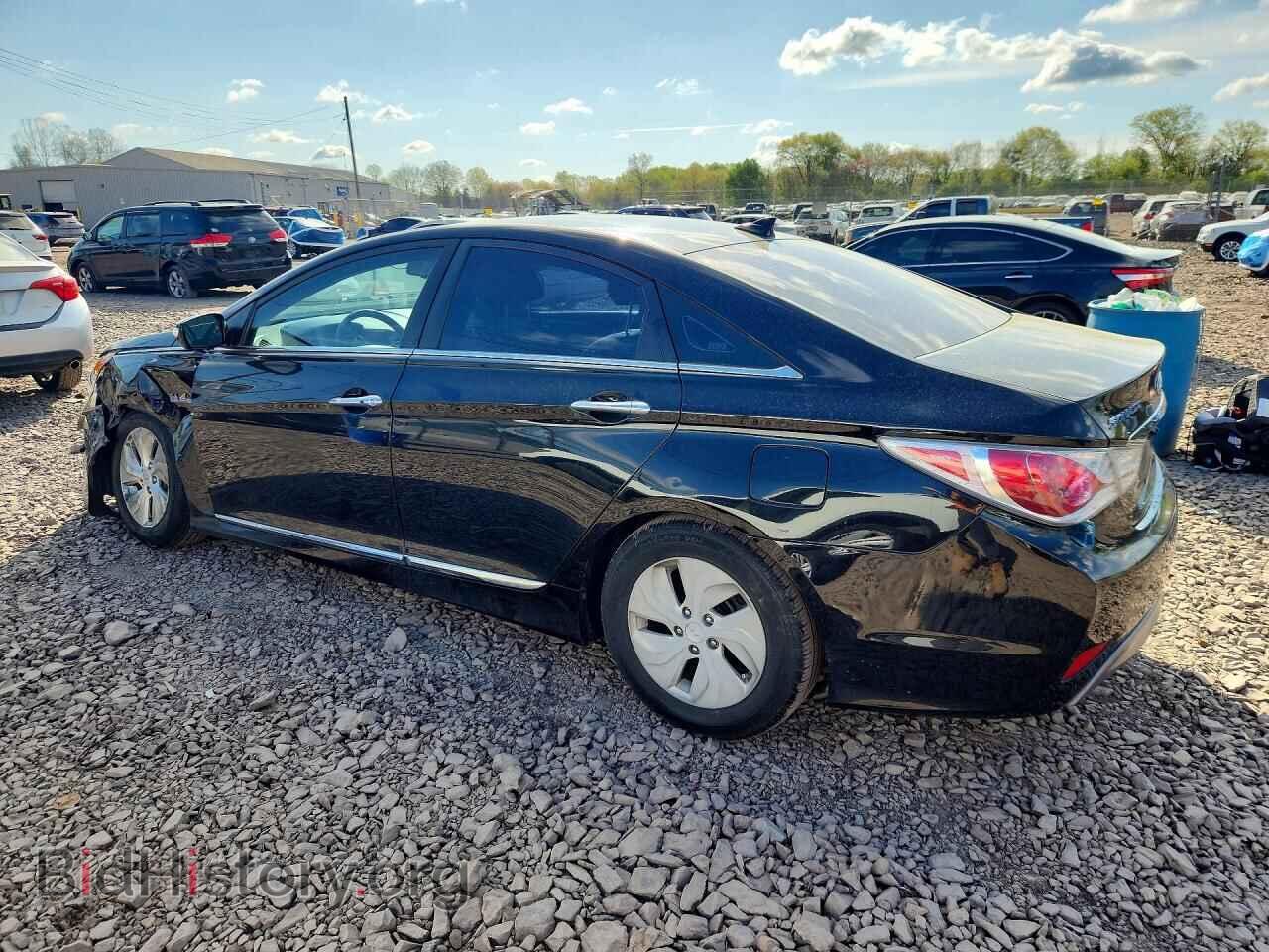 2013 HYUNDAI SONATA - VIN: KMHEC4A40DA064721 - Фото 2