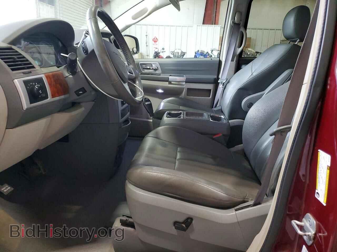 2008 CHRYSLER MINIVAN - VIN: 2A8HR54P48R782634 - Фото 7
