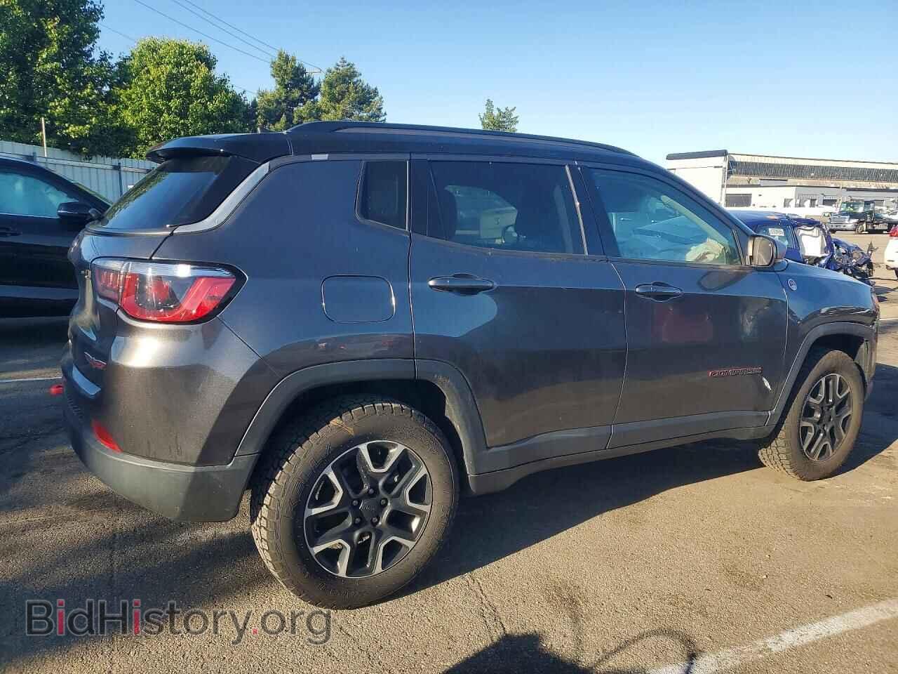 2019 JEEP COMPASS - VIN: 3C4NJDDB4KT775798 - Фото 3