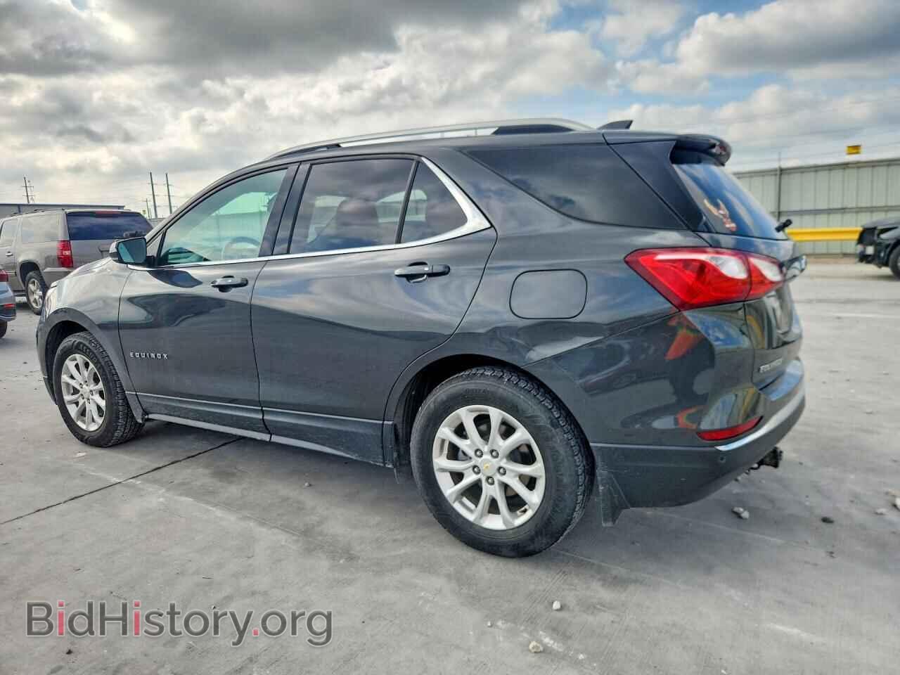 2018 CHEVROLET EQUINOX - VIN: 2GNAXJEV7J6257585 - Фото 2