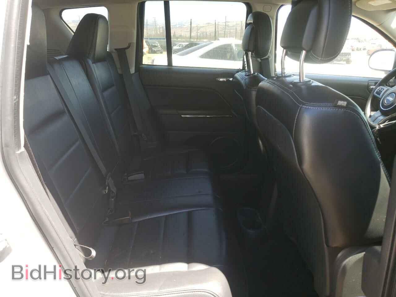 2011 JEEP COMPASS - VIN: 1J4NF5FB0BD282351 - Photo 6