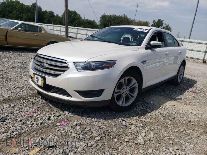 2018 Ford TAURUS (VIN 1FAHP2E85JG127737) — фото 2 из 10