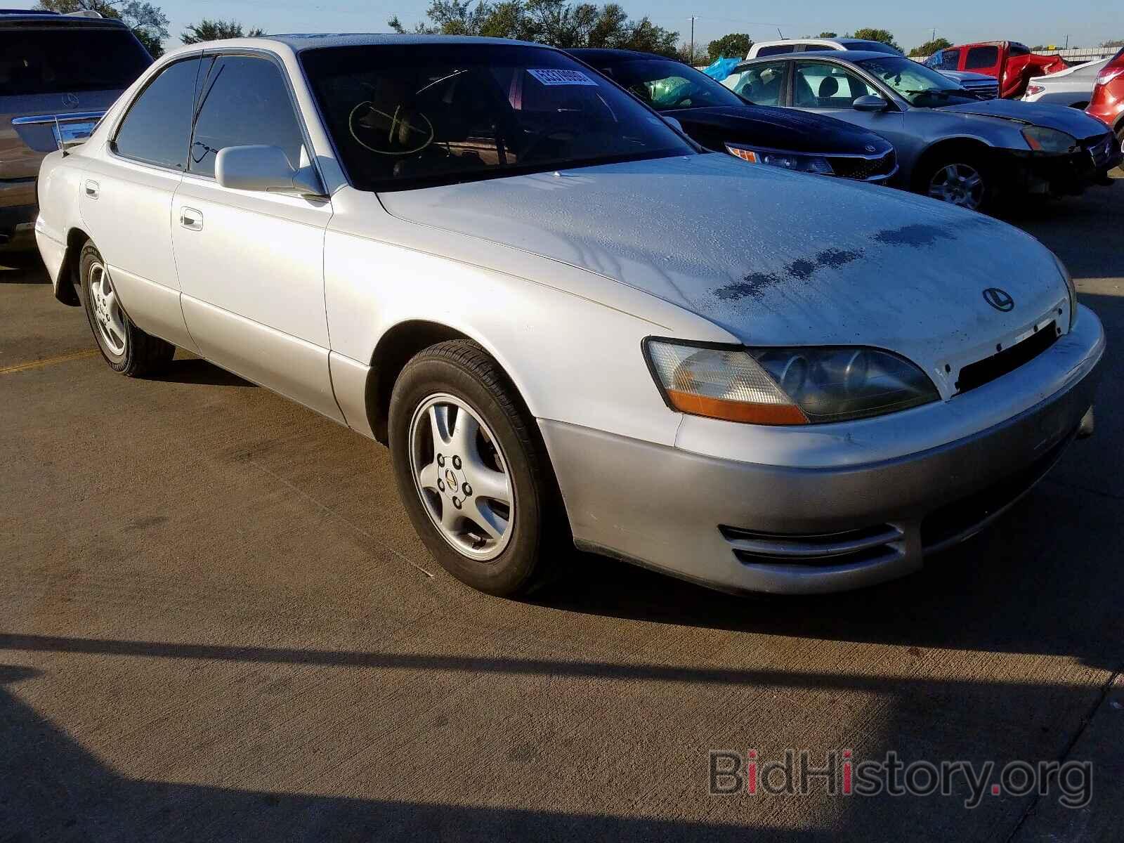 Photo JT8BF12G5T0150504 - LEXUS ES300 1996