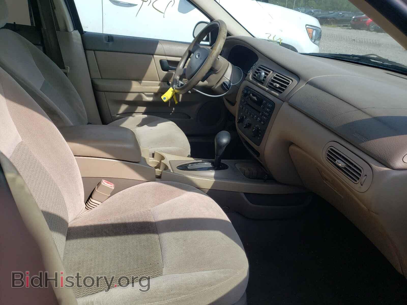 2006 FORD TAURUS - VIN: 1FAFP53U76A107539 - Фото 5