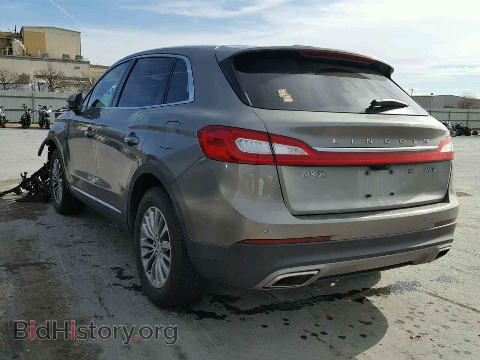2016 LINCOLN MKX SELECT - VIN: 2LMPJ8KR9GBL70877 - Фото 3