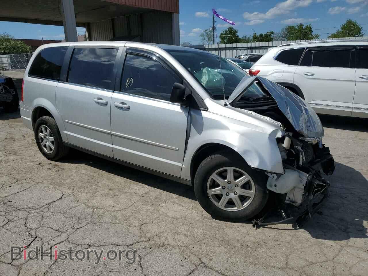 2010 CHRYSLER MINIVAN - VIN: 2A4RR2D1XAR391297 - Фото 4