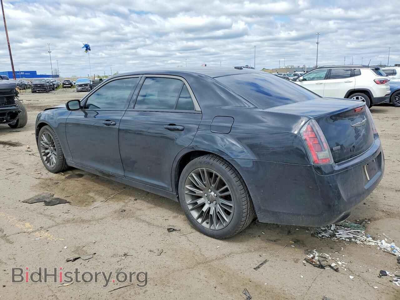 2014 CHRYSLER 300 - VIN: 2C3CCADG8EH239952 - Photo 2