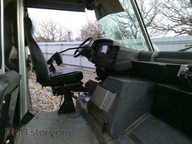 2012 FORD ECONOLINE - VIN: 1FC3E3KL6CDB23564 - Photo 5